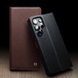 Fourre Samsung Galaxy S25 Ultra - Flip Qialino Matt Wallet cuir véritable - Noir