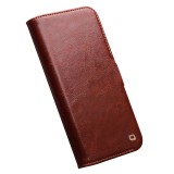 Fourre iPhone 15 Plus - Flip Qialino cuir véritable avec fermeture magnétique - Brun foncé