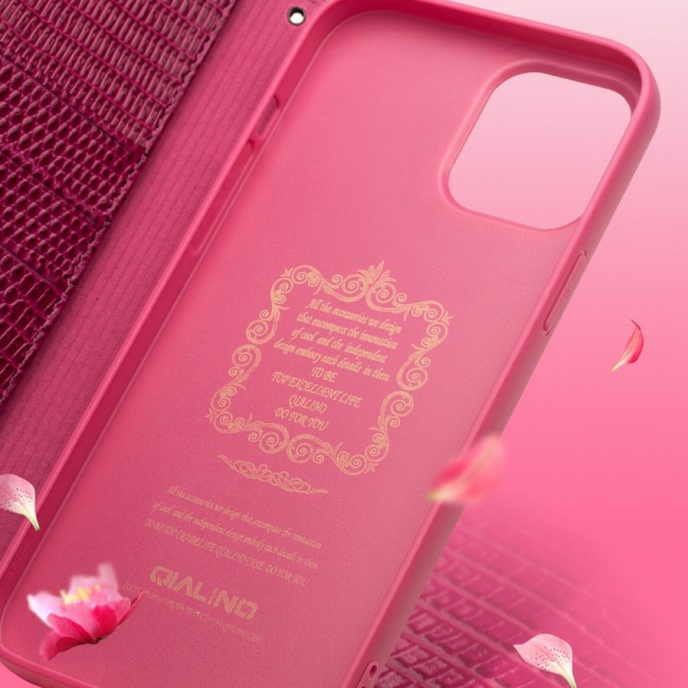 Fourre iPhone 15 Plus - Flip Croco Qialino cuir véritable - Rose