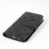 iPhone 12 / 12 Pro Case Hülle - Premium Flip Wallet Kautschuk oriental Muster mit Magnetverschluss - Schwarz