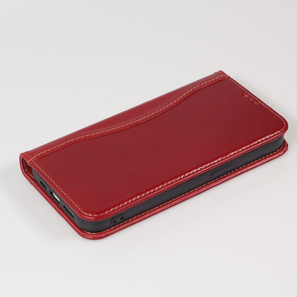 Fourre iPhone 15 Pro - Flip Fierre Shann cuir véritable - Rouge