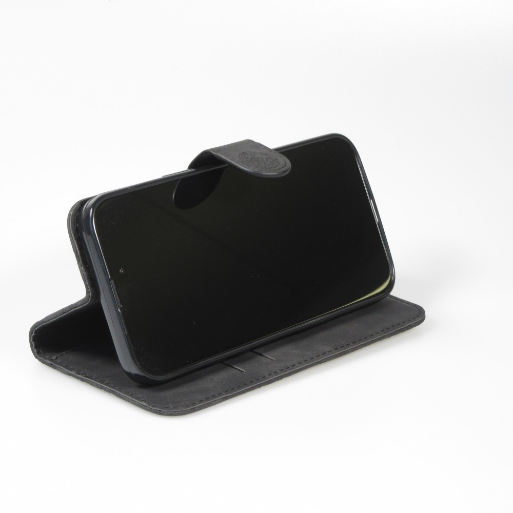 Fourre iPhone 15 Pro Max - Flip 3D en similicuir Oeil du tigre - Noir