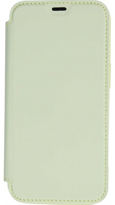 Fourre iPhone 15 - Flip silicone souple avec surface lisse et mate - Vert