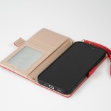 Fourre iPhone 15 Pro - Flip Wallet en cuir végétal avec portefeuille et fermeture magnétique - Rouge