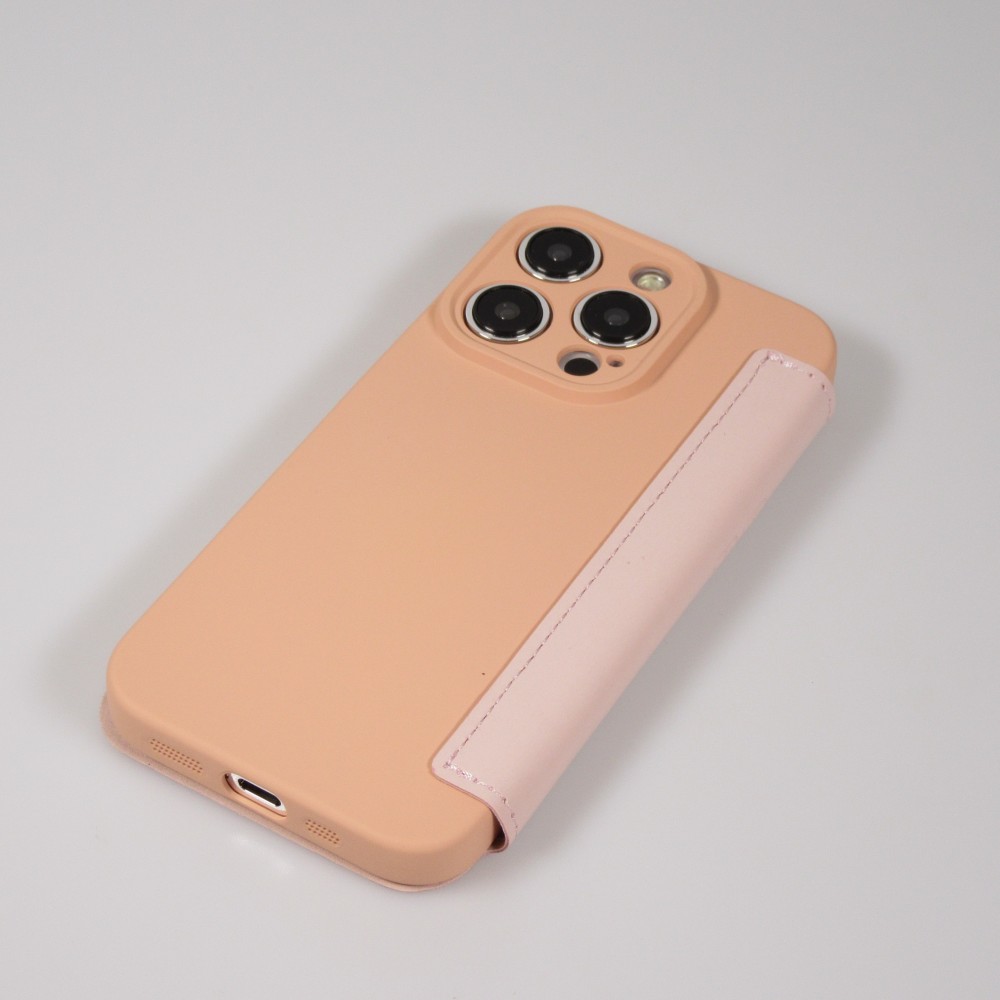 Fourre iPhone 15 Pro Max - Flip silicone souple avec surface lisse et mate - Beige