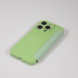 Fourre iPhone 15 Pro Max - Flip silicone souple avec surface lisse et mate - Vert