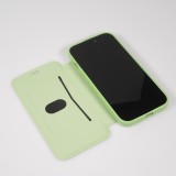 Fourre iPhone 15 Pro Max - Flip silicone souple avec surface lisse et mate - Vert