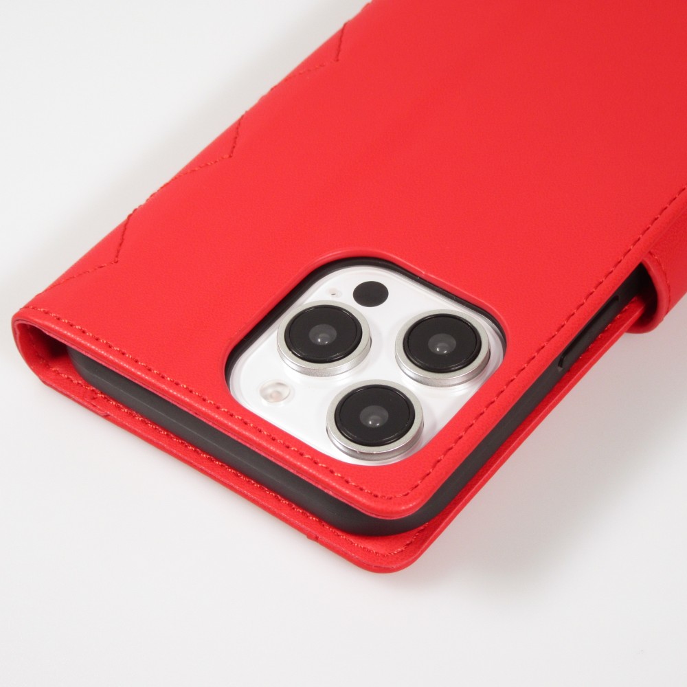 iPhone 16 Pro Case Hülle - Elegante Flip-Matratze mit Magnetverschluss Trageband und Kartenfächern - Rot