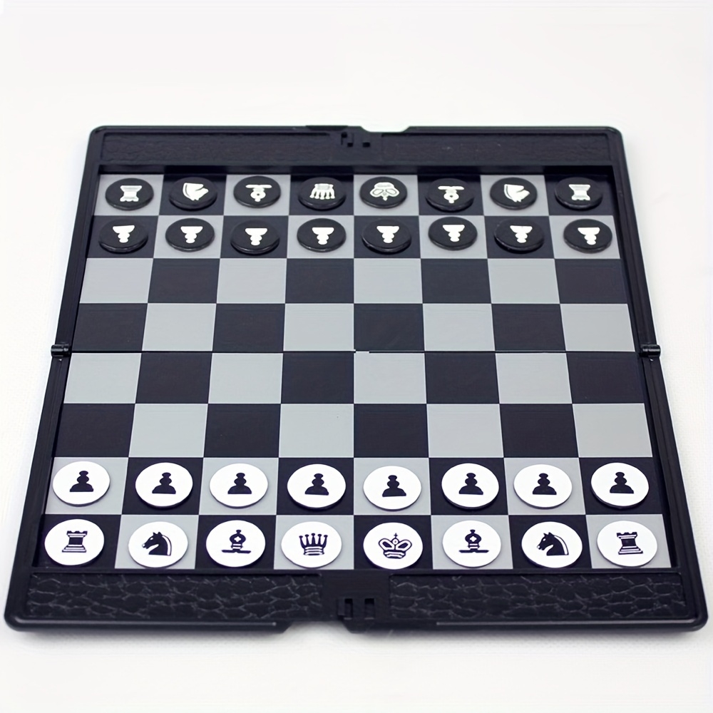 Jeu d'&eacute;checs format portefeuille pliable plat portable ultra compact facile &agrave; ranger avec pi&egrave;ces aimant&eacute;es