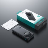 Joyroom Powerbank 3 en 1 avec capacit&eacute; de 10000mAh clean Design 2x USB-A 2.4 & 1x USB-C (In+Out) - Noir