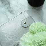 Pochette à bandoulière universelle pour smartphone en cuir végétal avec lanière en cuir (végétal) - Argent