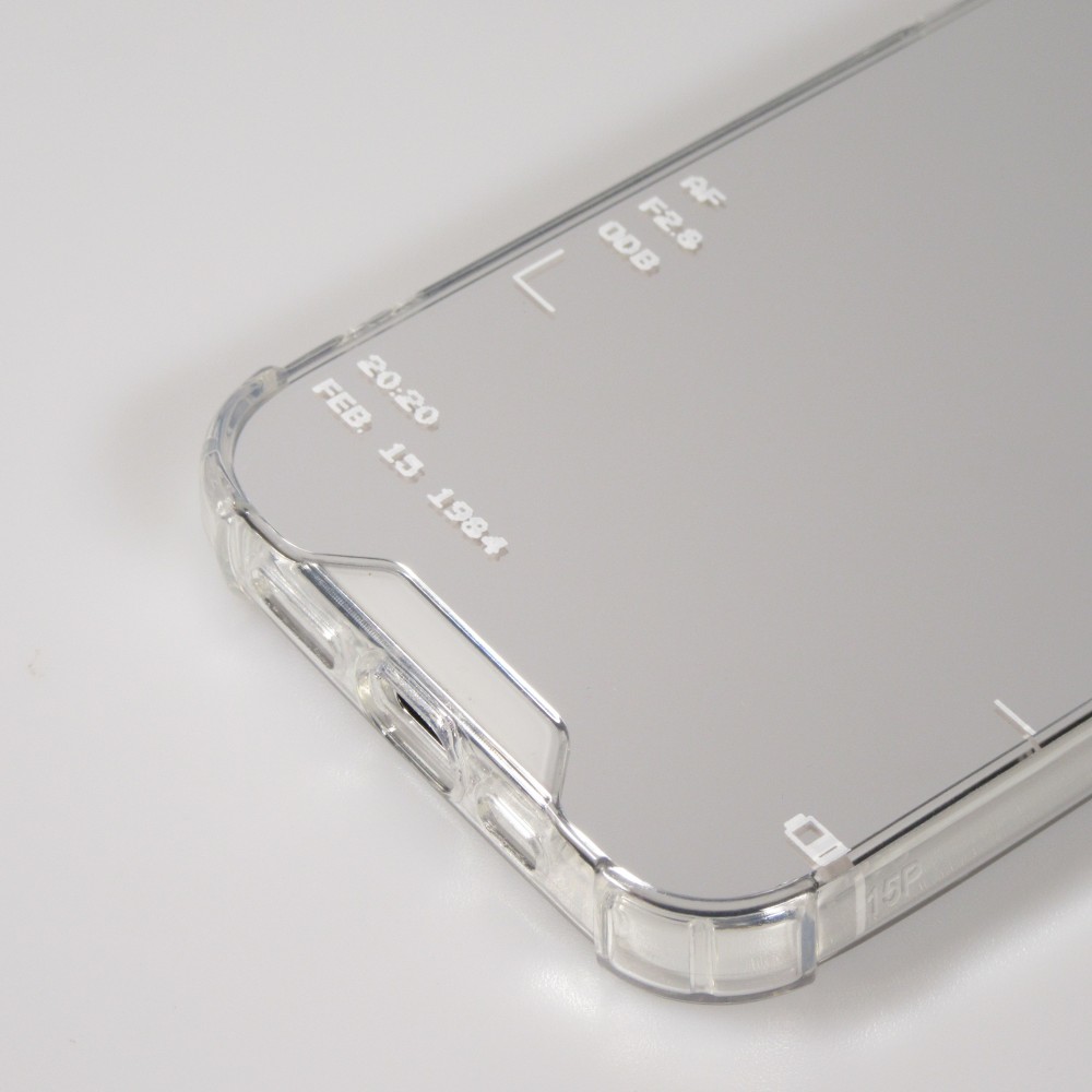 Coque iPhone 15 Pro - Effet miroir caméra en silicone avec coins renforcés - Argent
