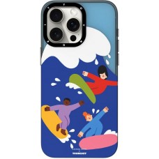 Coque iPhone 15 Pro - Youngkit design Eleonora Arosio Surfeurs colorés et fun à la plage - Multicolor
