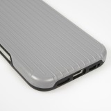 Coque iPhone 16 Pro Max - Rayée en plastique dur avec renforts en silicone protection antichoc au design texturé - Gris