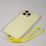 Coque iPhone 16 Pro Max - Silicone Soft Touch MagSafe avec vagues et lani&egrave;re - Jaune