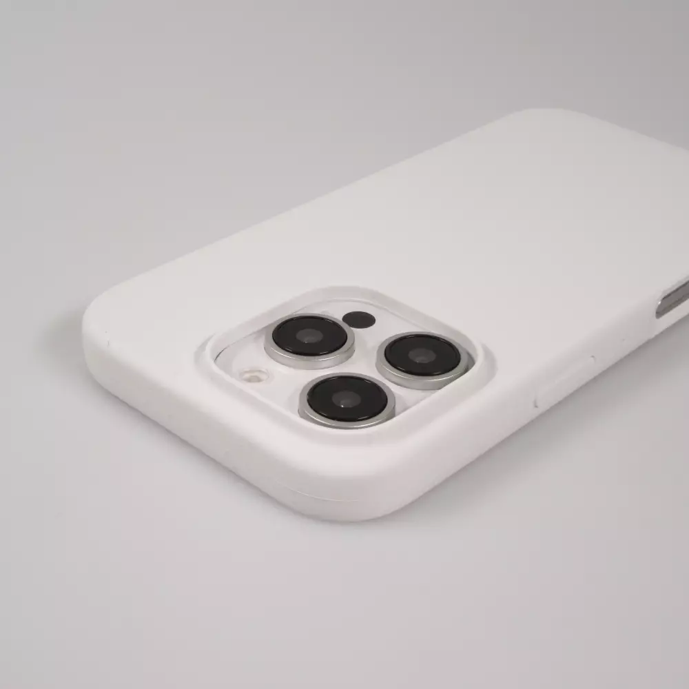 iPhone 16 Pro Case Hülle - Soft Touch - Weiss
