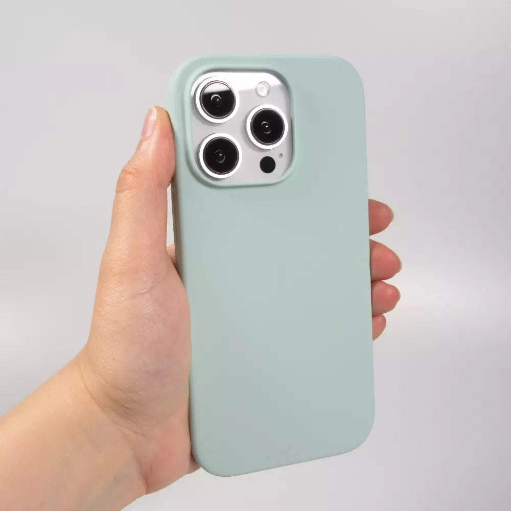 iPhone 16 Pro Case Hülle - Soft Touch - Wassergrün