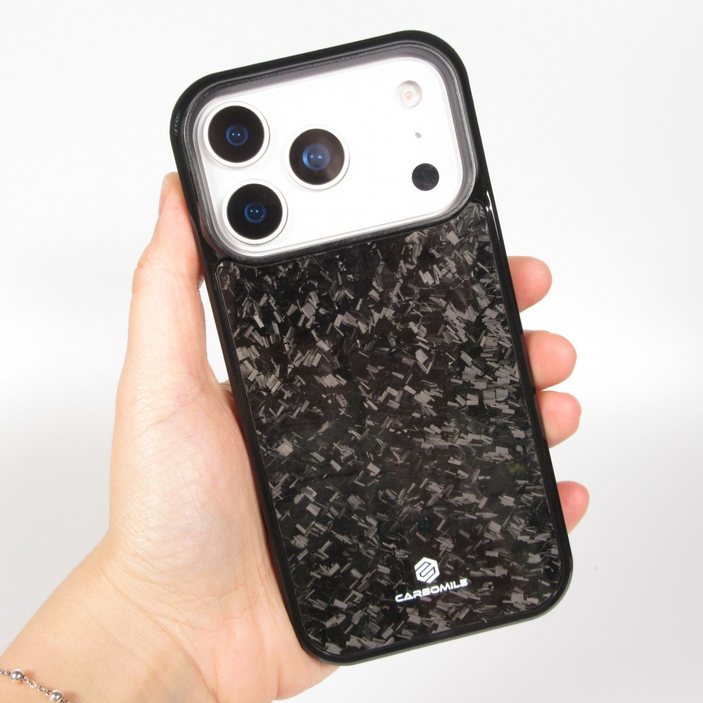 iPhone 17 Pro Case Hülle - Carbomile Forged Carbon (Kompatibel mit MagSafe)