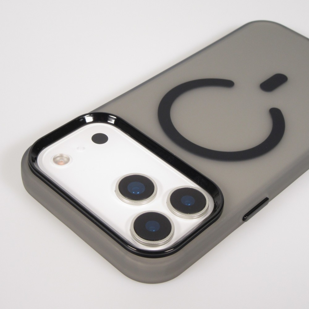 Coque iPhone 17 Pro Max - Jelly Color semi-transparent avec MagSafe - Noir