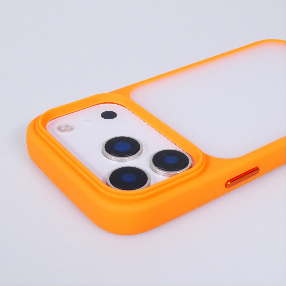 Coque iPhone 17 Pro - SiliconeEdge antichoc avec renfort silicone boutons m&eacute;tal et protection de batterie - Orange