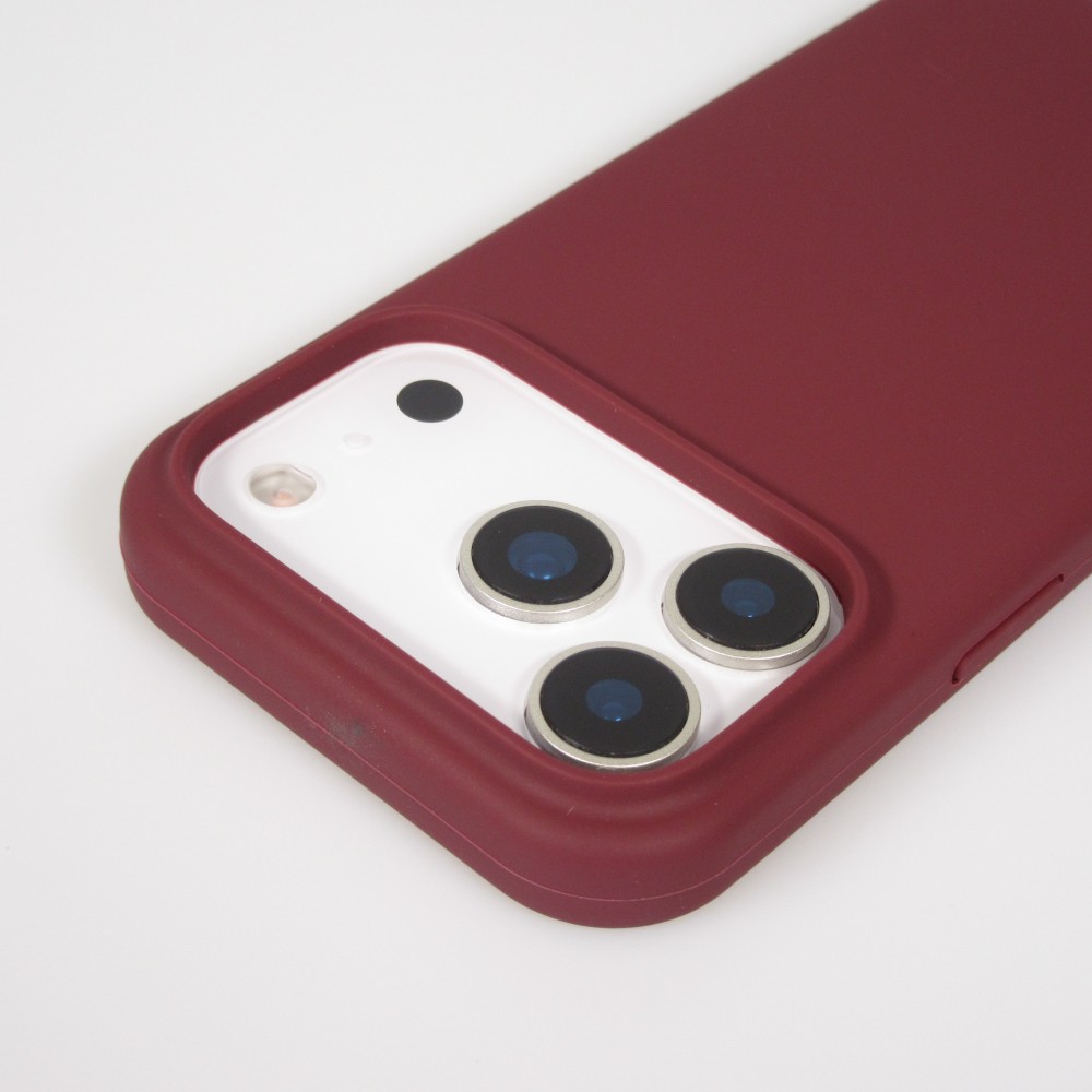 Coque iPhone 17 Pro Max - Soft Touch - Bordeaux