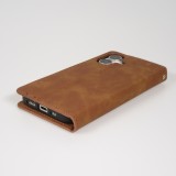 Etui cuir iPhone 17 - Flip Wallet vintage avec fermeture aimantée et compartiment cartes - Brun