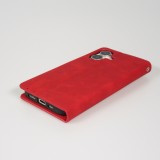 Etui cuir iPhone 17 - Flip Wallet vintage avec fermeture aimantée et compartiment cartes - Rouge