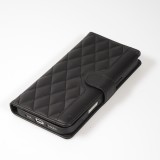 Fourre iPhone 16 Pro Max - Flip matelass&eacute; &eacute;l&eacute;gant avec fermeture magn&eacute;tique et lani&egrave;re et emplacements pour cartes - Noir