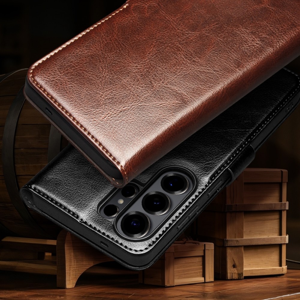 Fourre Samsung Galaxy S26 Ultra - Flip Qialino cuir véritable avec fermeture magnétique - Brun