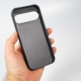 Google Pixel 9 / Pixel 9 Pro Case Hülle - Silikon schwarz Vintage Skiberg