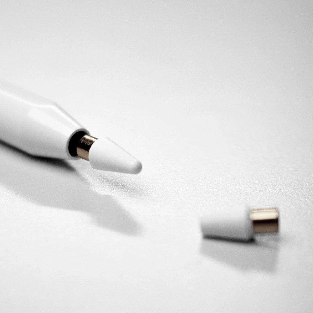 Stylo actif universel Wozinsky pour Android et iOS (sans fil, se charge en USB-C) - Blanc