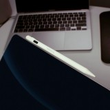 Stylo actif universel Wozinsky pour Android et iOS (sans fil, se charge en USB-C) - Blanc