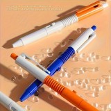 Stylo farceur vaporisateur drôle pour bureau ou école cadeau amusant en ABS résistant - Orange
